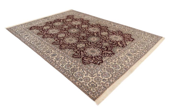 Detail image of 7' 9 x 10' 6 Nain Rug