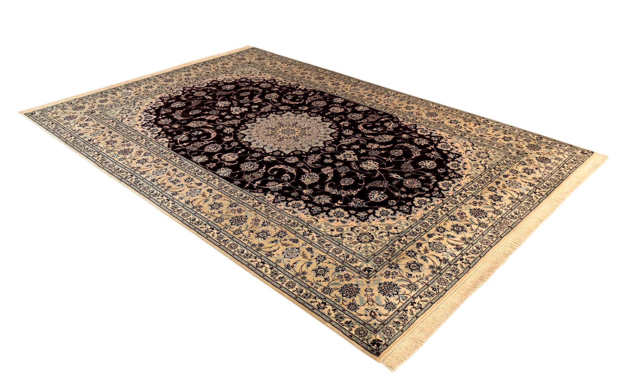 6' 10 x 9' 10 Nain Rug