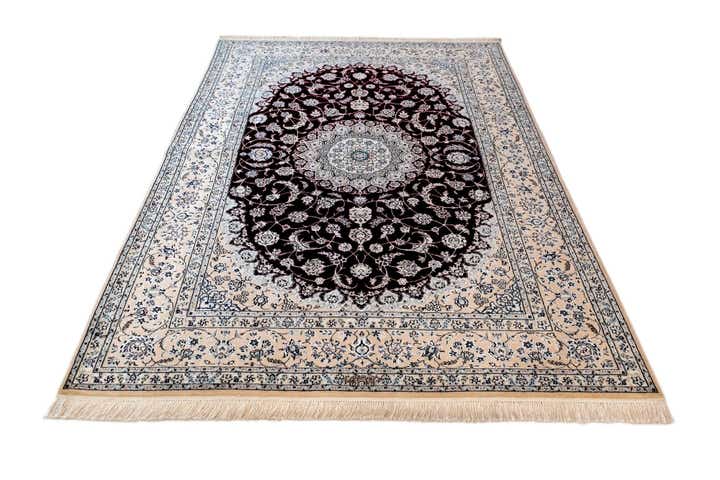 5' 4 x 8' 1 Nain Rug