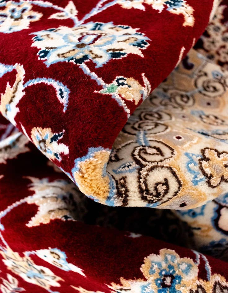 Detail image of 3' 6 x 5' 4 Nain Rug