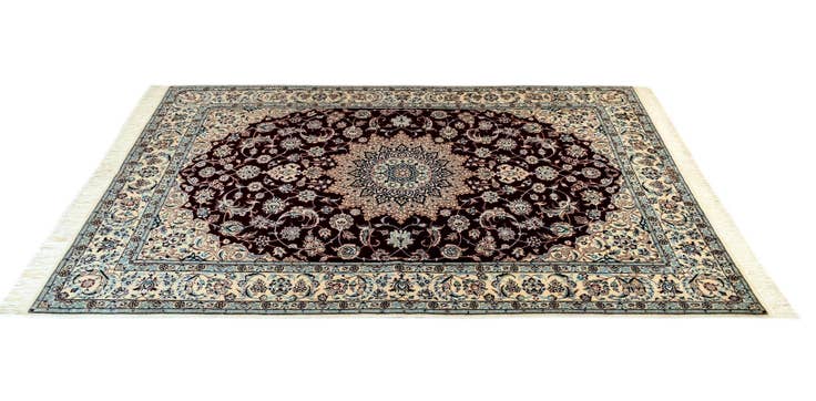 Detail image of 4' 11 x 7' 5 Nain Rug