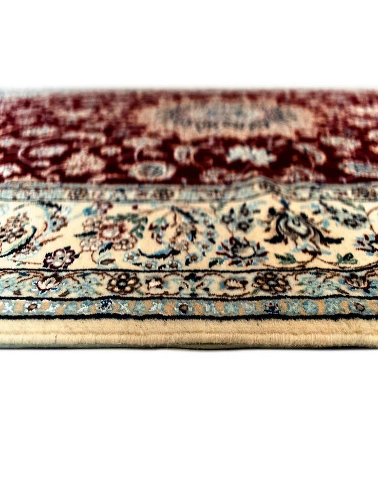 Detail image of 4' 11 x 7' 5 Nain Rug