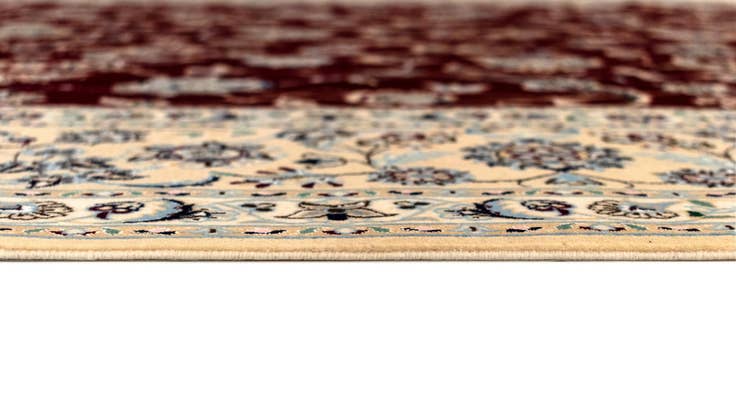 Detail image of 6' 9 x 10' 2 Nain Rug