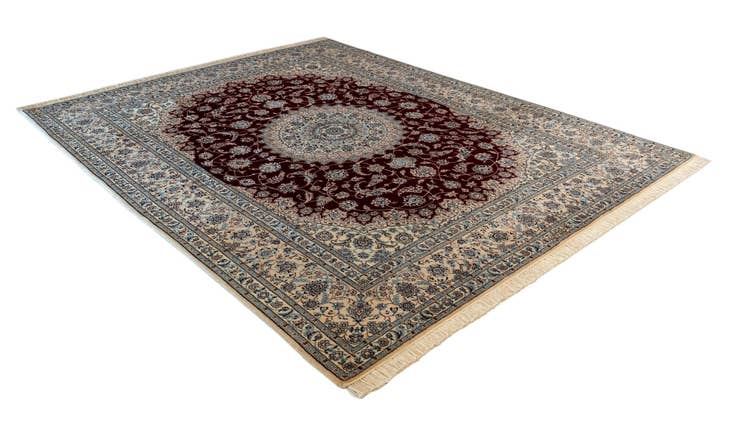 Detail image of 6' 9 x 8' 5 Nain Rug