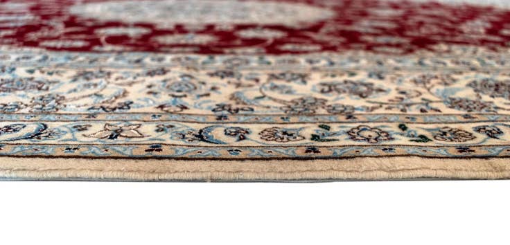 Detail image of 6' 9 x 8' 5 Nain Rug