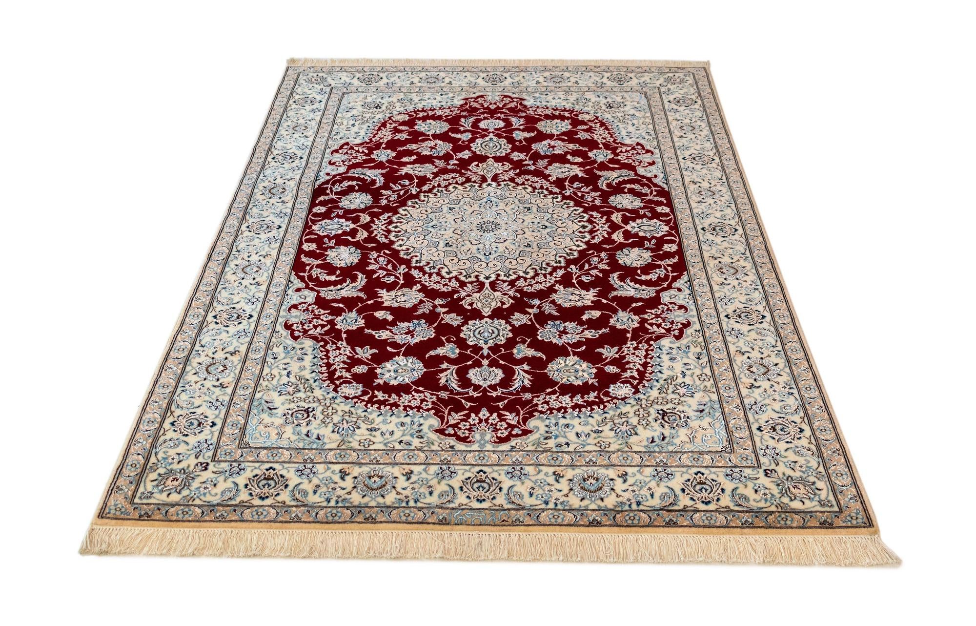 4' 2 x 6' 8 Nain Rug