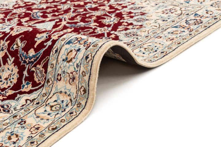2' 8 x 3' 10 Hand Knotted Nain Rug