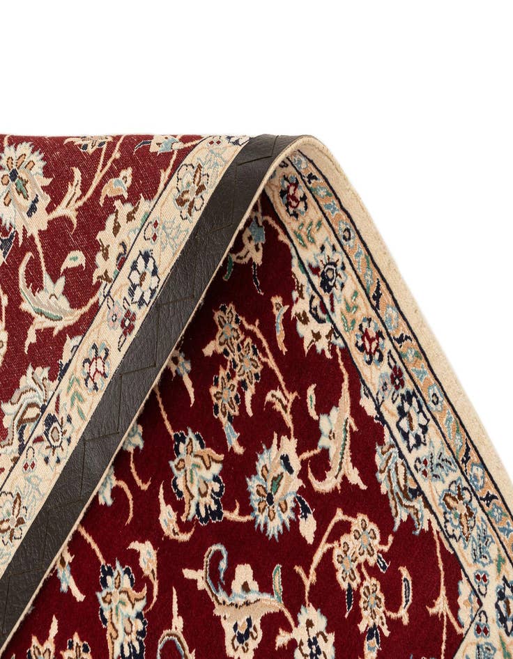 Detail image of 2' x 3' 1  Hand Knotted Nain Rug