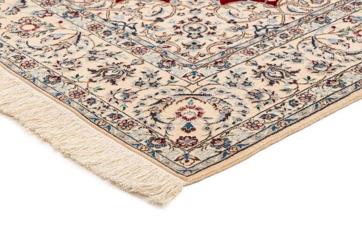 Detail image of 5' x 7' 5 Hand Knotted Nain Rug
