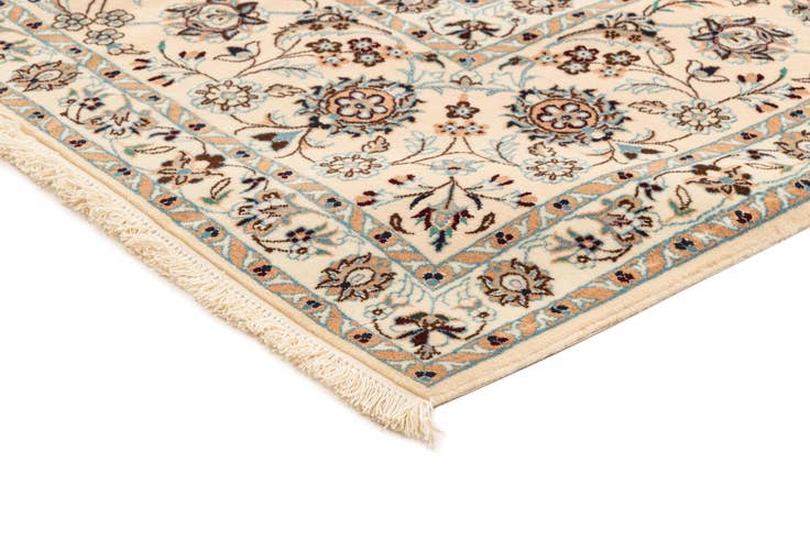 Detail image of 6' 9 x 8' 7 Nain Rug