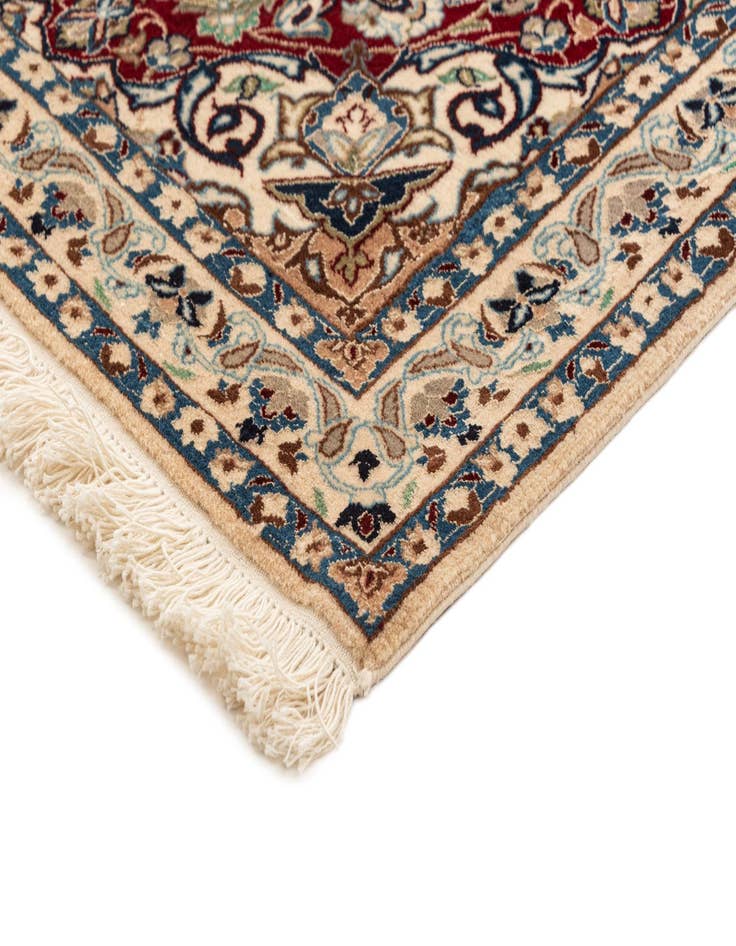 Detail image of 2' 4 x 3' 8 Nain Rug