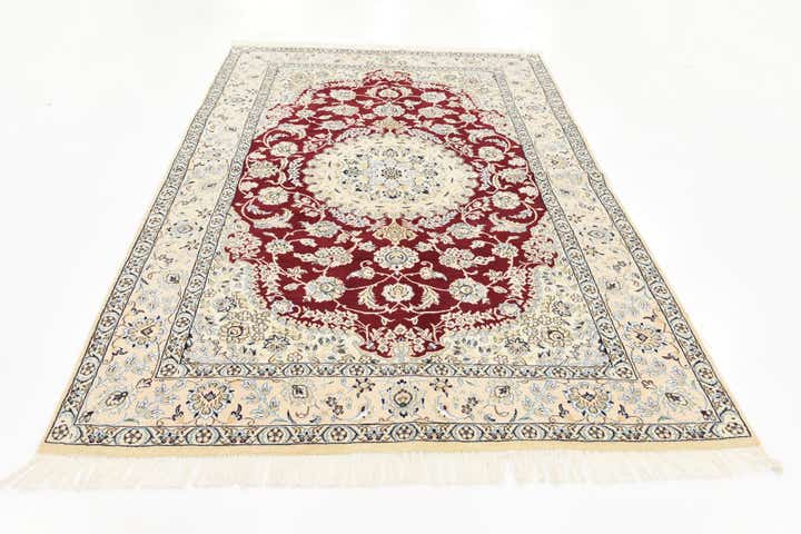 5' x 7' 11 Hand Knotted Nain Persian Rug