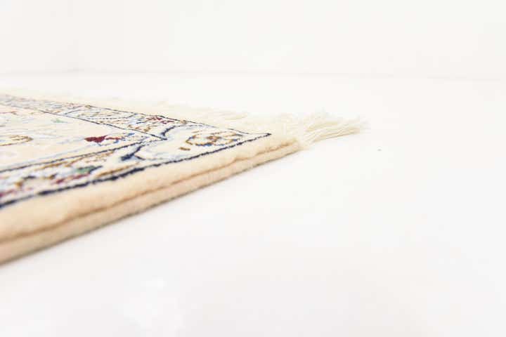 5' x 7' 11 Hand Knotted Nain Persian Rug