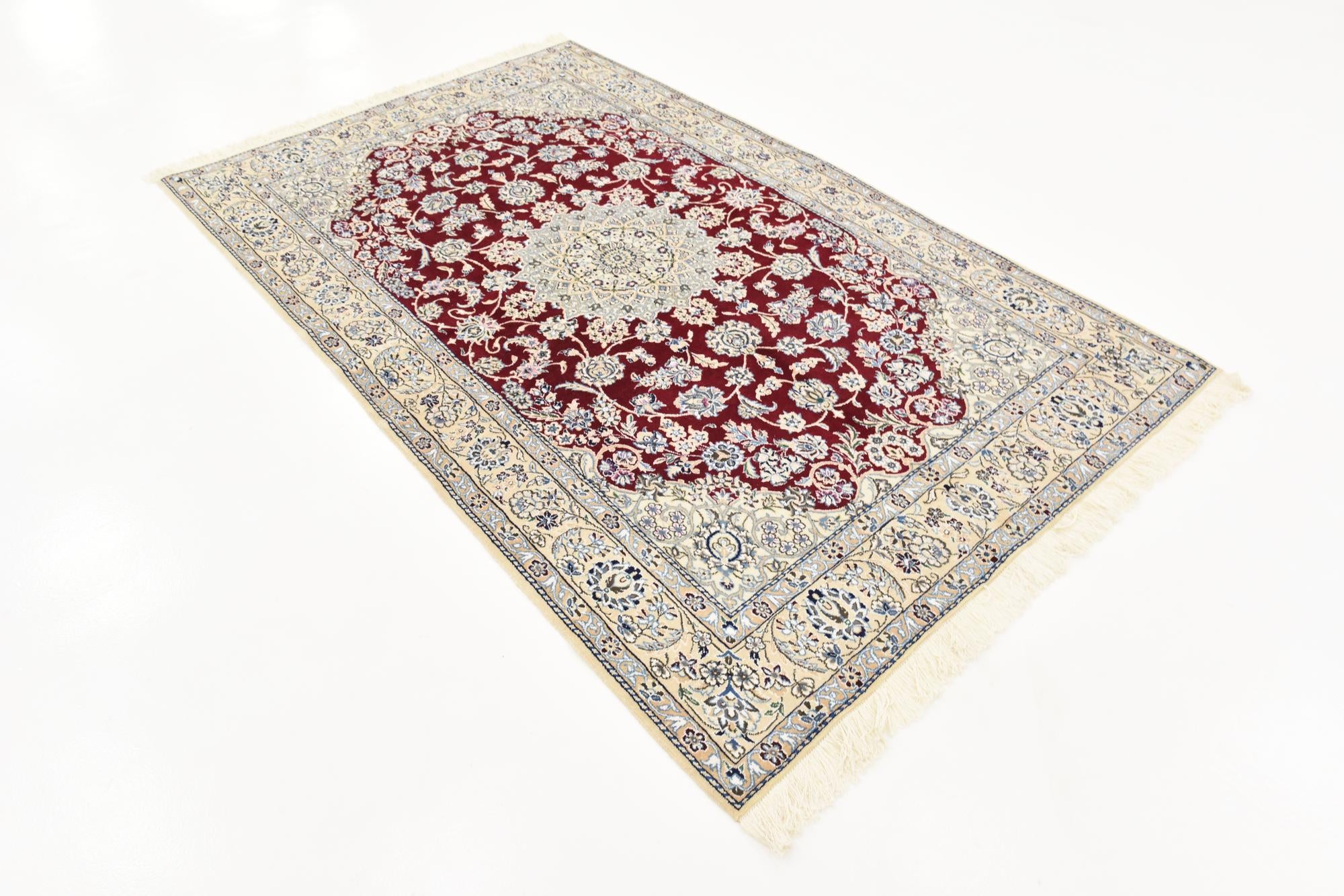 5' 1 x 8' 3 Hand Knotted Nain Persian Rug