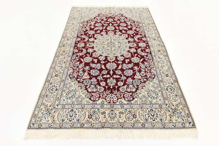 5' 1 x 8' 3 Hand Knotted Nain Persian Rug