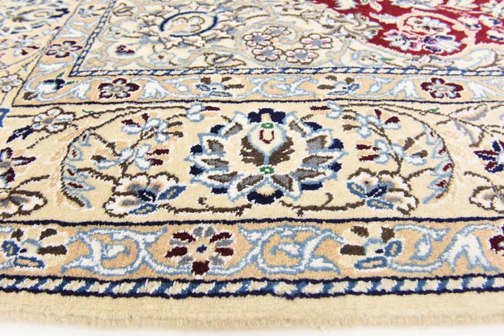 Detail image of 5' 1 x 8' 3 Hand Knotted Nain Persian Rug