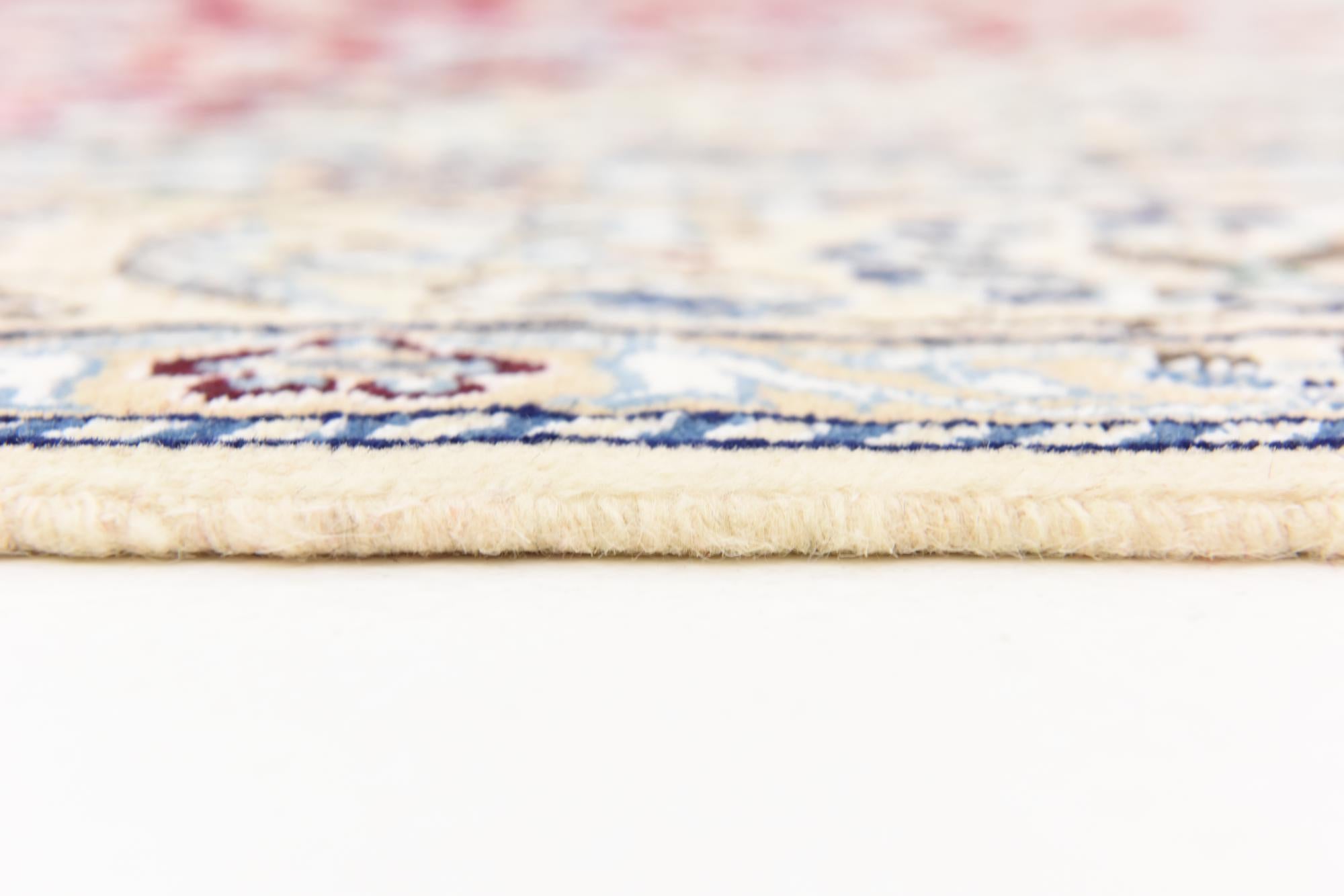 5' 1 x 8' 3 Hand Knotted Nain Persian Rug