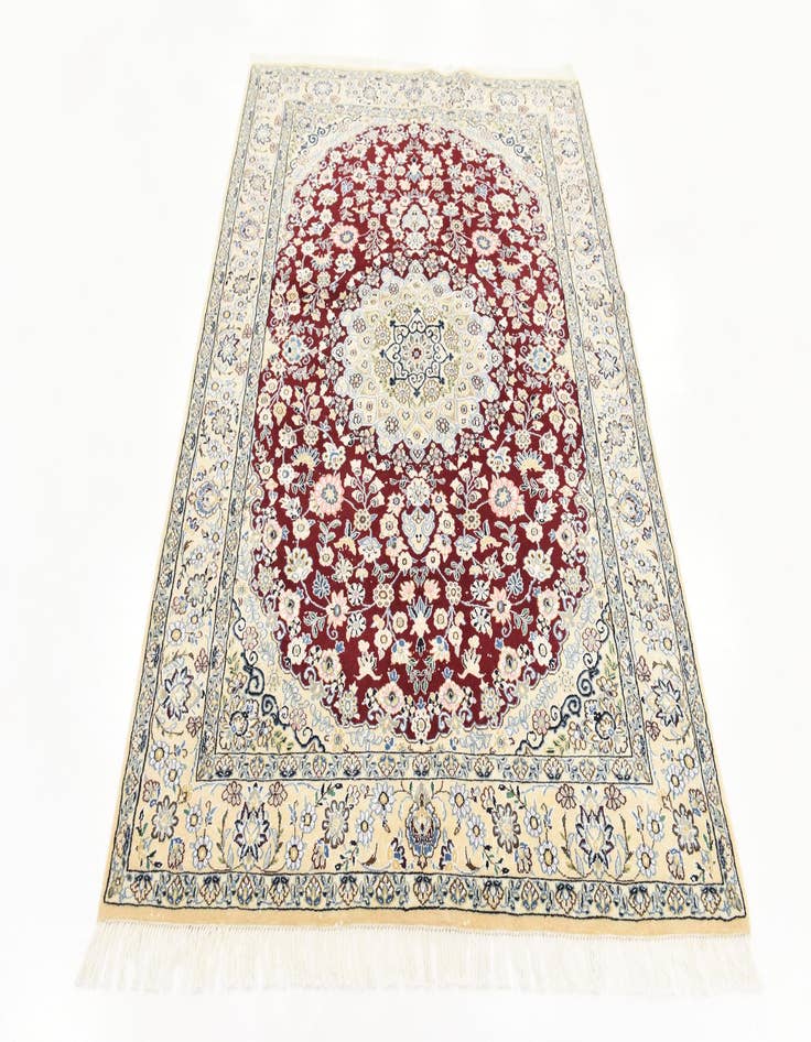Detail image of 4' 10 x 6' 10 Hand Knotted Nain Persian Rug