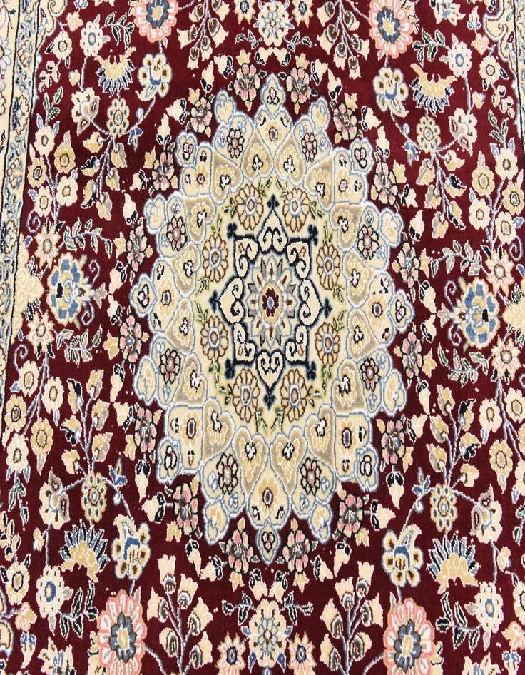 Detail image of 4' 10 x 6' 10 Hand Knotted Nain Persian Rug