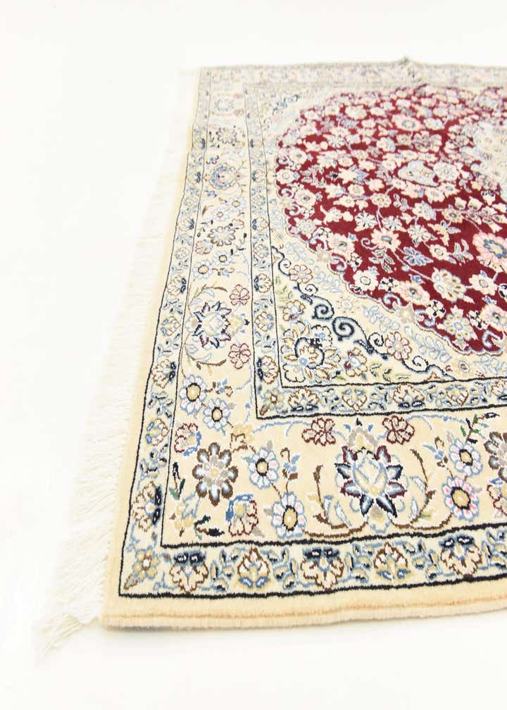 4' 10 x 6' 10 Hand Knotted Nain Persian Rug