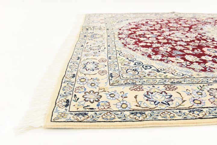 4' 10 x 6' 10 Hand Knotted Nain Persian Rug