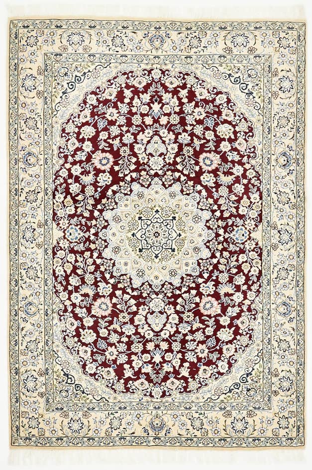 Detail image of 4' 10 x 6' 10 Hand Knotted Nain Persian Rug