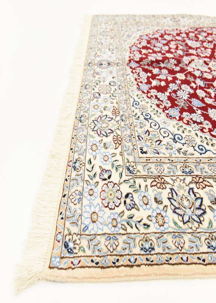 4' 11 x 8' Hand Knotted Nain Persian Rug