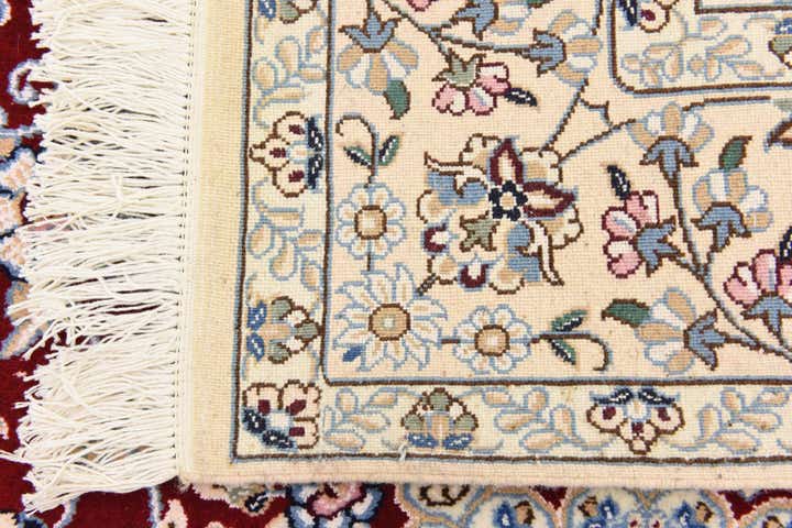 4' 10 x 8' Hand Knotted Nain Persian Rug