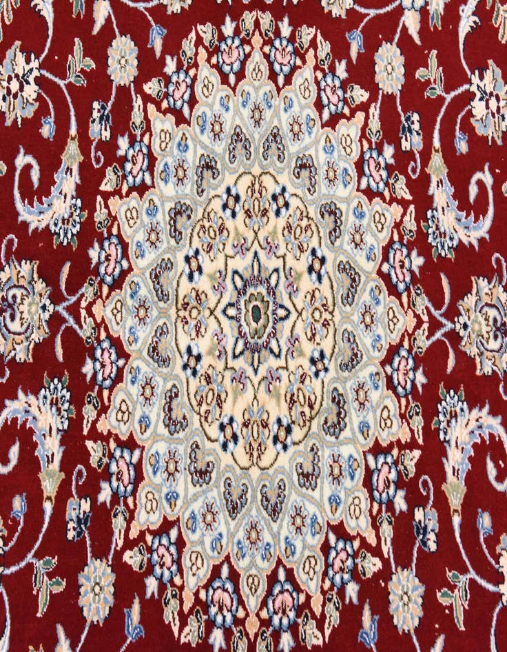 Detail image of 4' 10 x 8' Hand Knotted Nain Persian Rug