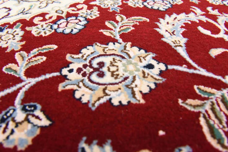 Detail image of 4' 10 x 8' Hand Knotted Nain Persian Rug