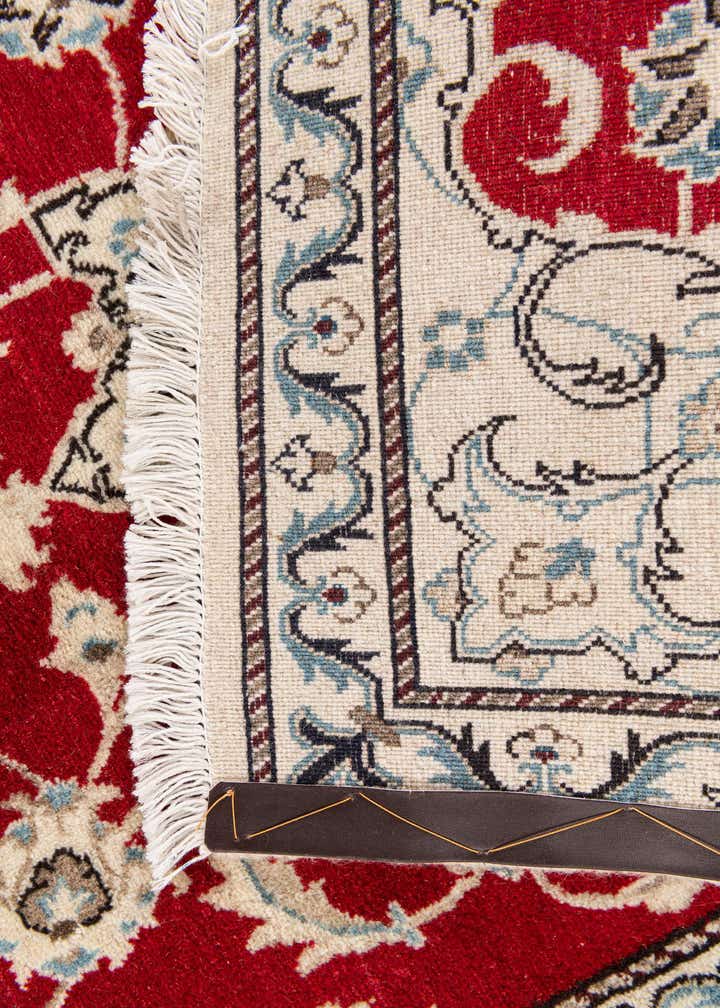 2' 10 x 4' 10 Hand Knotted Nain Persian Wool Rug