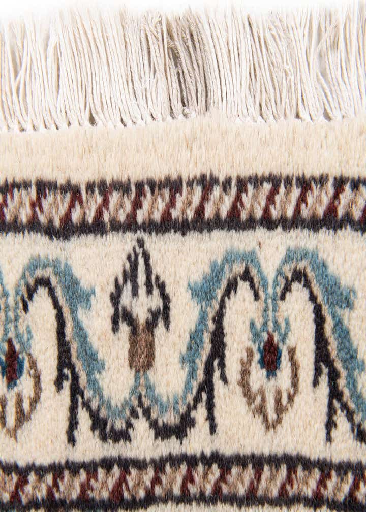2' 10 x 4' 10 Hand Knotted Nain Persian Wool Rug