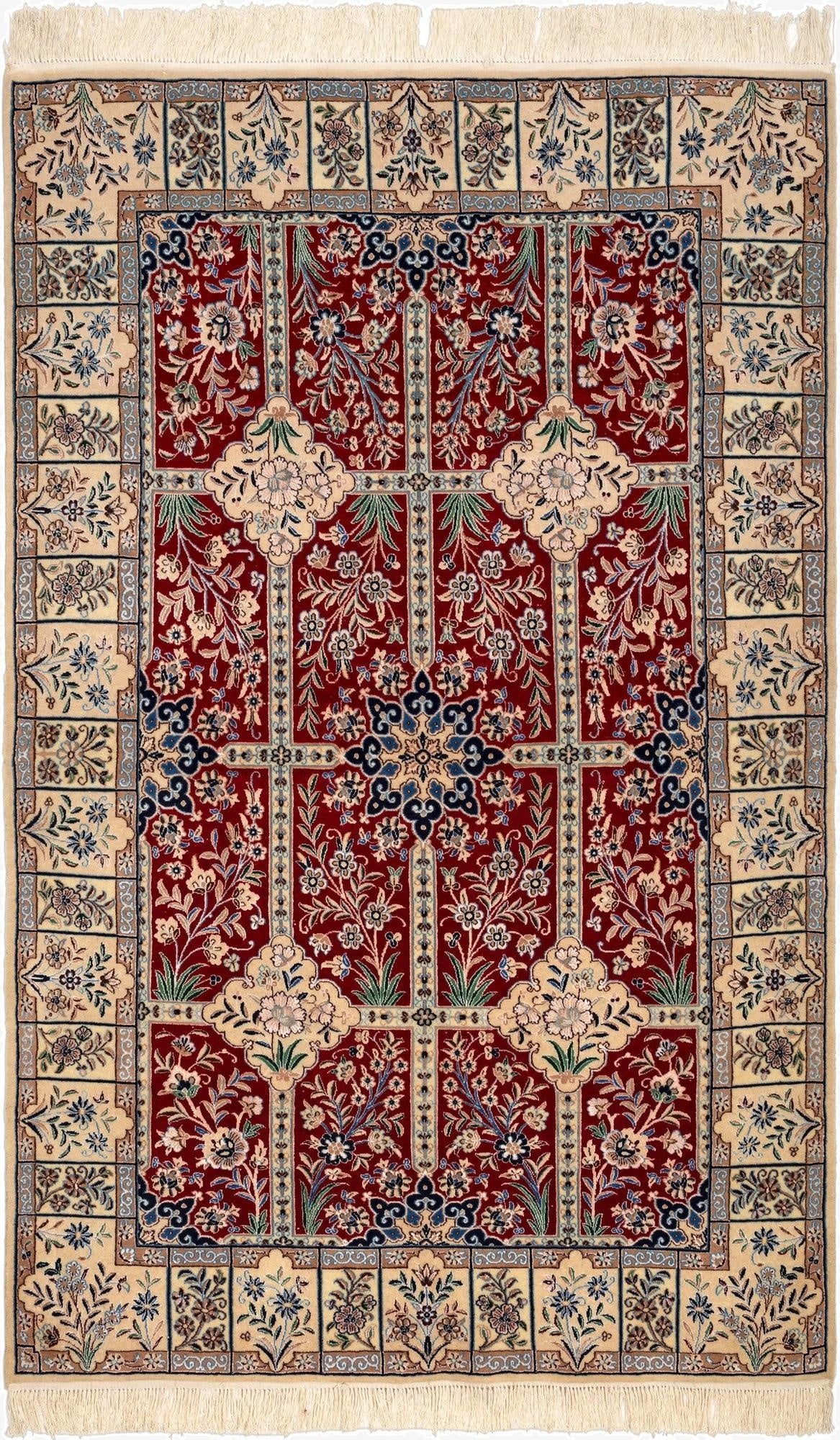 4' 2 x 6' 7 Nain Rug