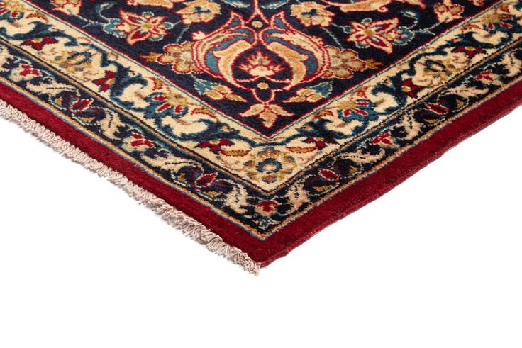 Detail image of 9' 10 x 15' 3 Najafabad Wool Rug