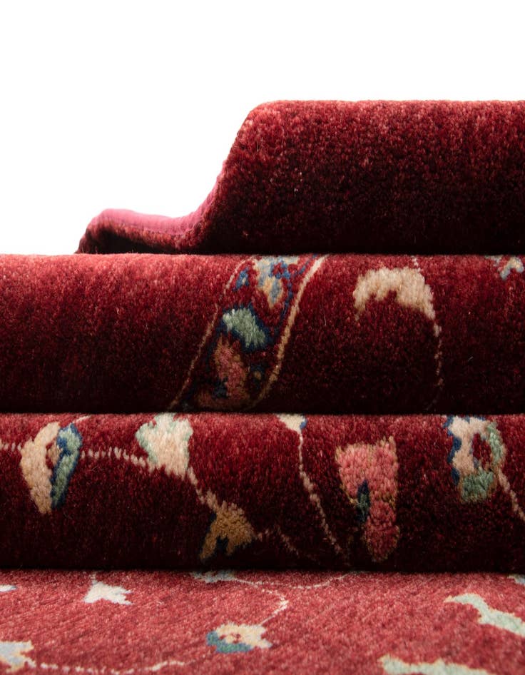 Detail image of 7' 4 x 10' 2 Hand Knotted Nila Wool Rug