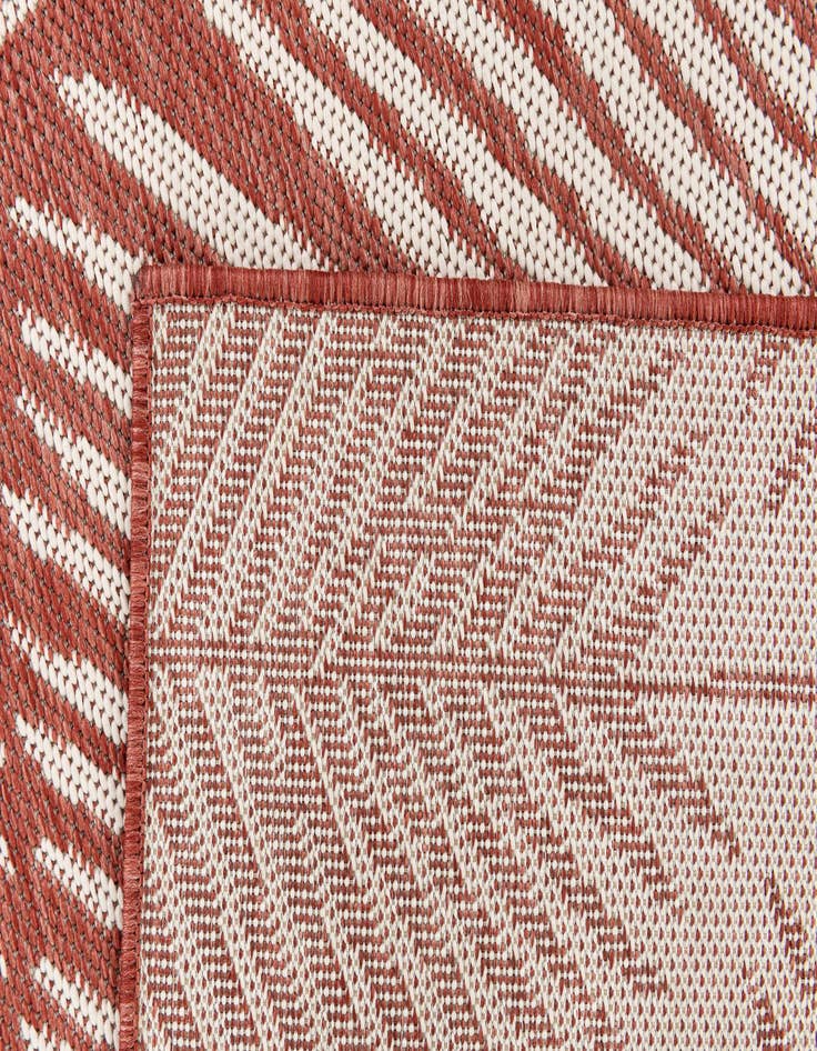 Detail image of 5' 3 x 7' 7 Washable Botanical Indoor / Outdoor Rug