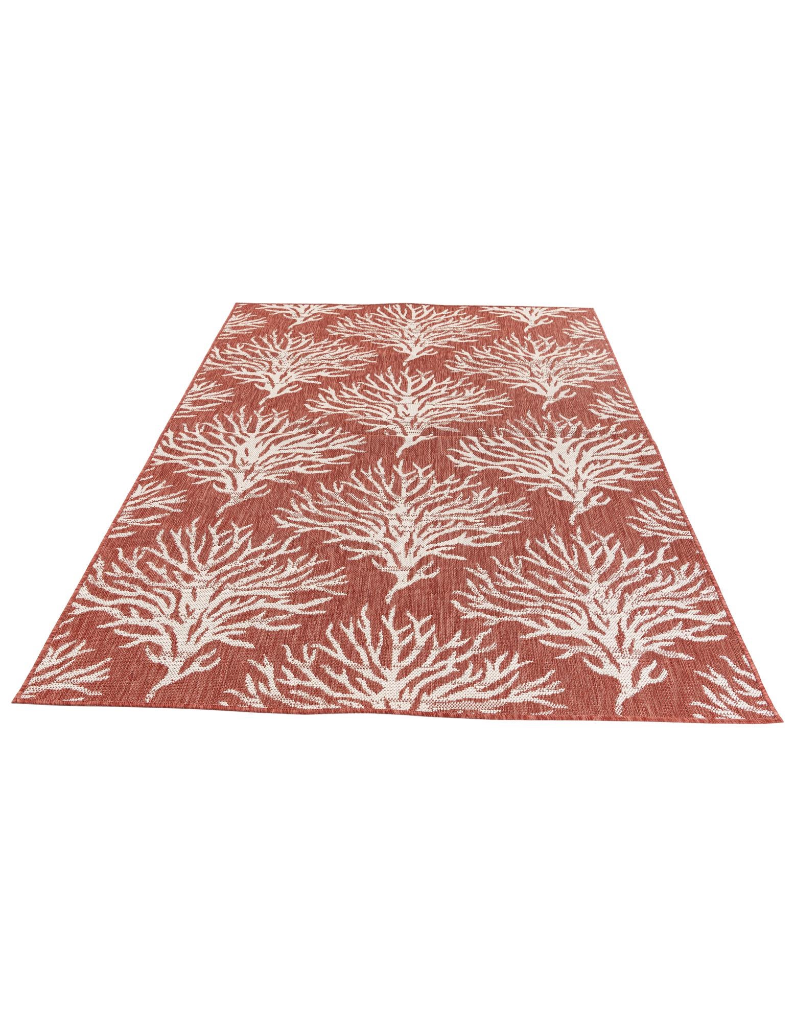 5' 3 x 7' 8 Easy-Clean Botanical Indoor / Outdoor Rug