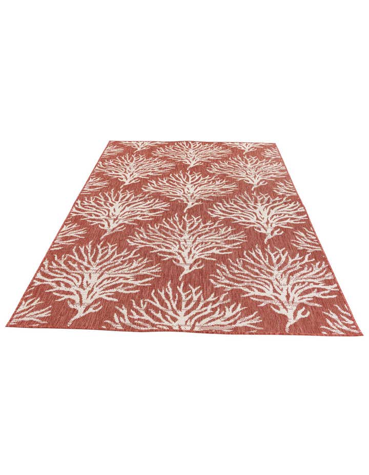 5' 3 x 7' 8 Easy-Clean Botanical Indoor / Outdoor Rug