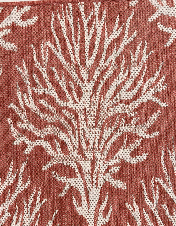 Detail image of 5' 3 x 7' 8  Washable Botanical Indoor / Outdoor Rug