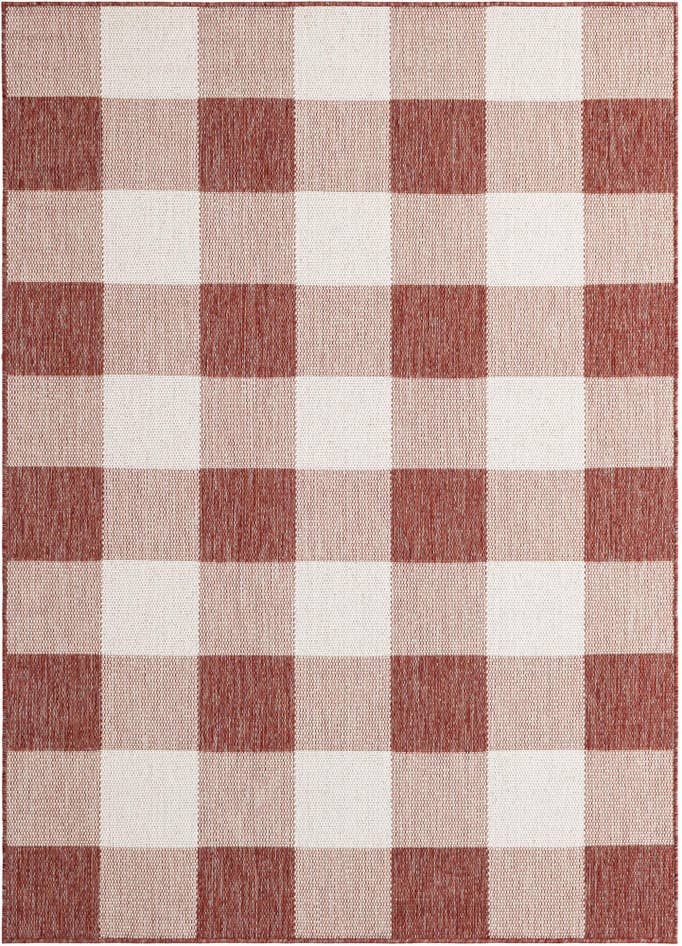 Detail image of 5' 3 x 7' Easy-Clean Checkered Indoor / Outdoor Rug