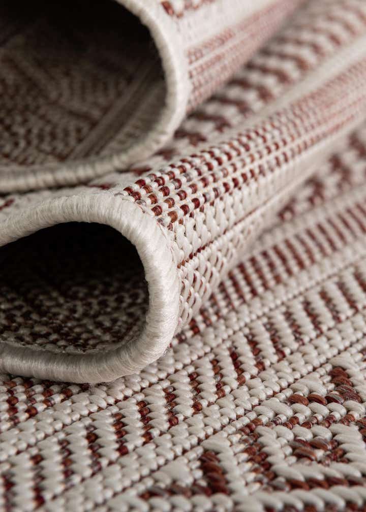 7' x 10' Easy-Clean Ribbon Indoor / Outdoor Rug