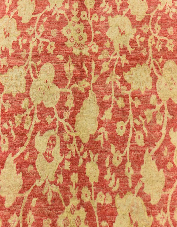 Detail image of 4' 11 x 6' 5 Hand Knotted Peshawar Ziegler Rug