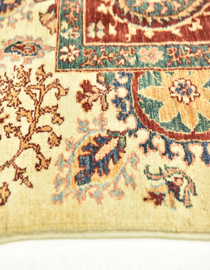 Detail image of 4' x 6' 1  Hand Knotted Peshawar Ziegler Rug