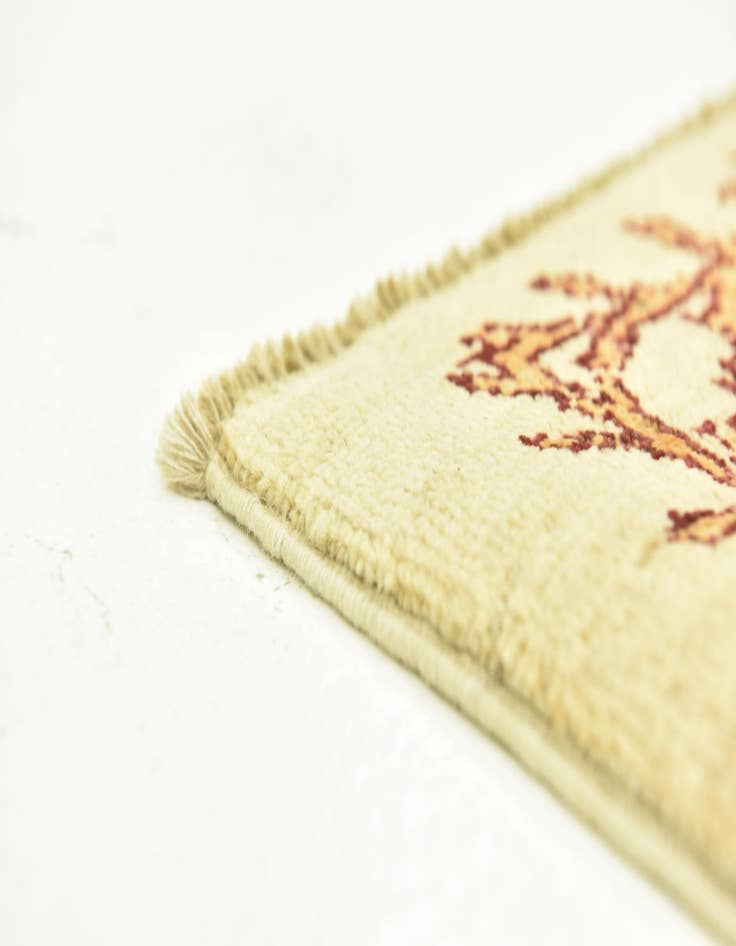 Detail image of 4' x 6' 1  Hand Knotted Peshawar Ziegler Rug