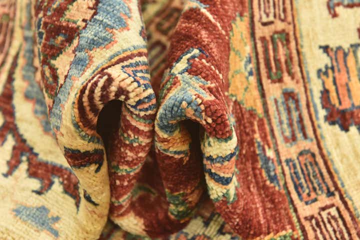 5' 7 x 8' Hand Knotted Peshawar Ziegler Rug