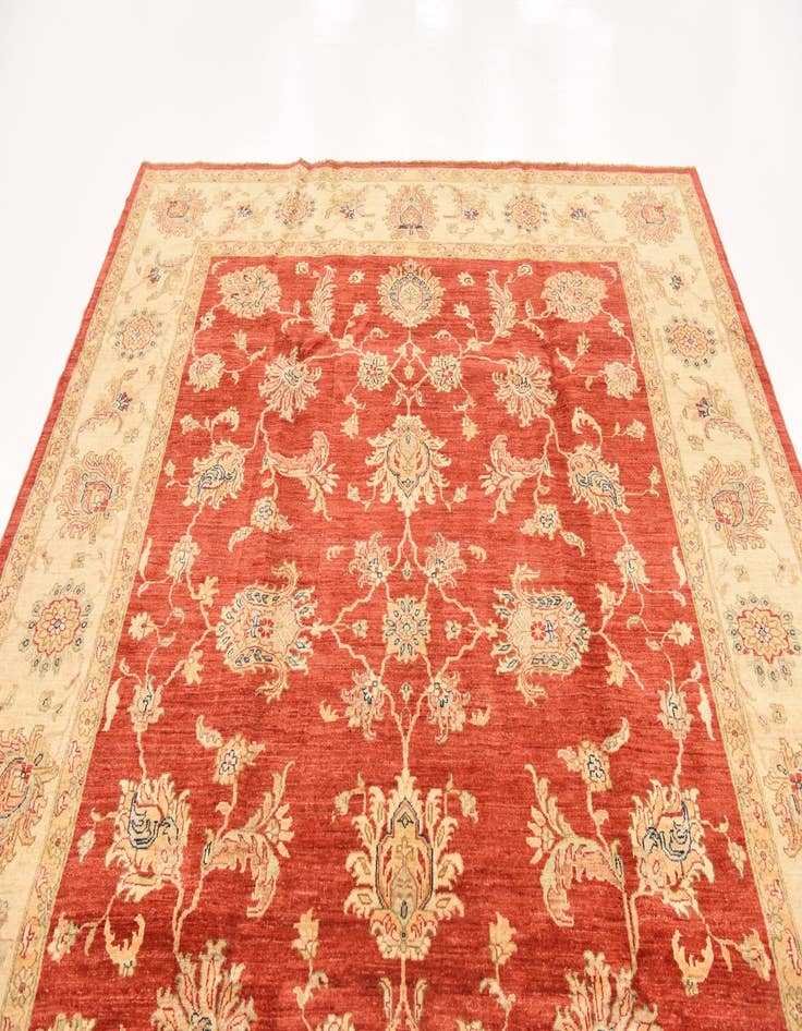 Detail image of 8' x 9' 6 Hand Knotted Peshawar Ziegler Rug