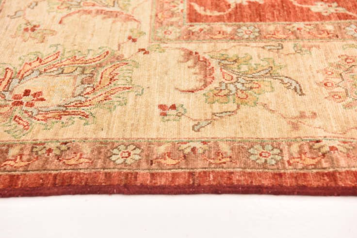 Detail image of 7' 10 x 9' 11 Hand Knotted Peshawar Ziegler Rug