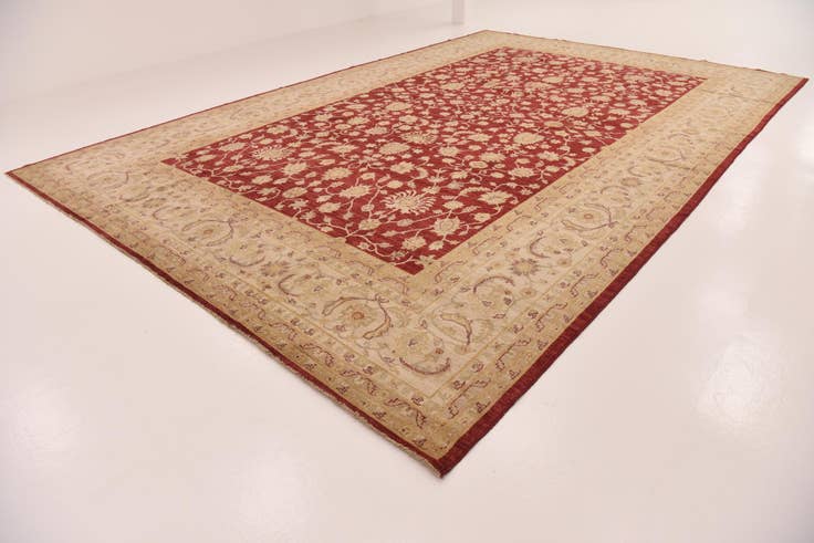 Detail image of 12' x 18' 6 Hand Knotted Peshawar Ziegler Rug