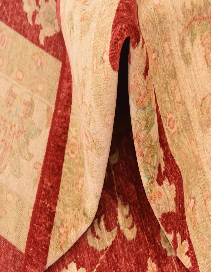 Detail image of 8' 5 x 11'  Hand Knotted Peshawar Ziegler Rug