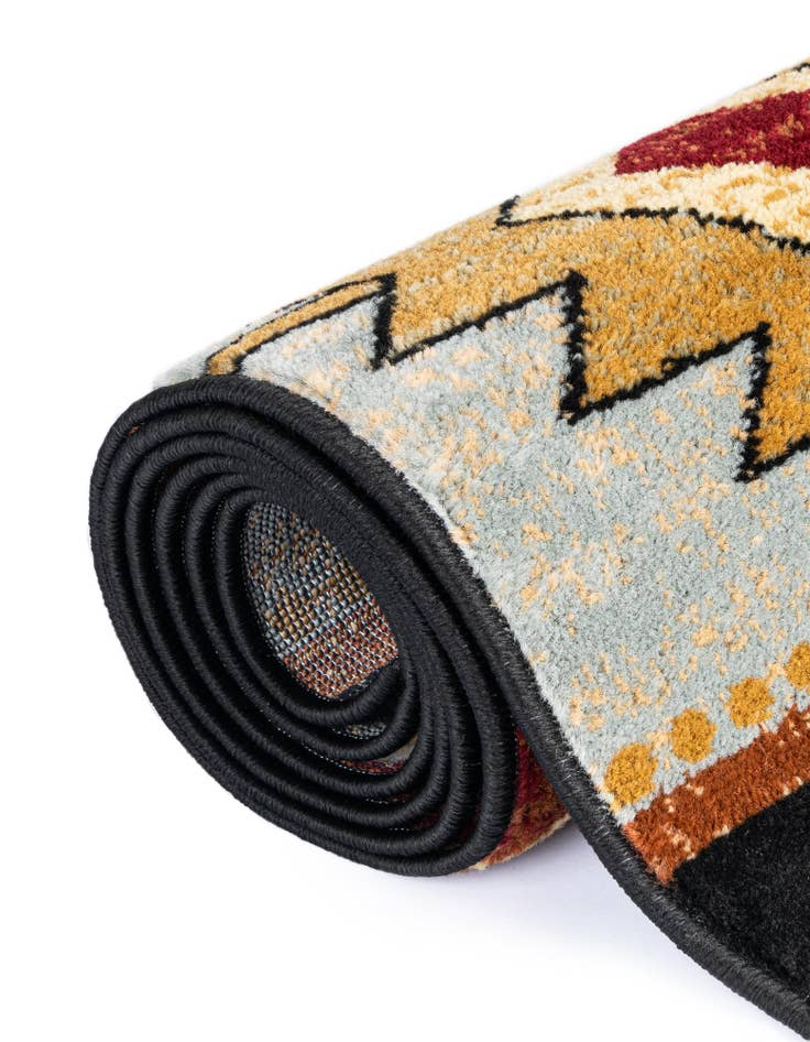 Detail image of 7' x 10' Pioneer Rug